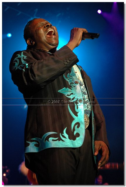Earth, Wind & Fire