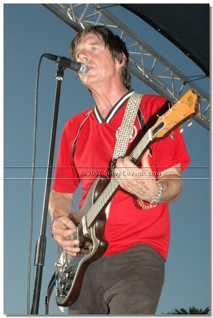 John Doe (X)