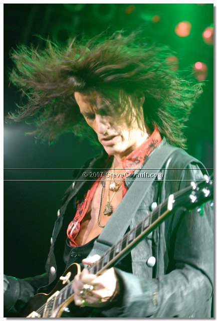 Joe Perry (Aerosmith)